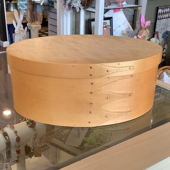 Signed Vintage Shaker Box - Oval Storage Box with Natural Wood Finish